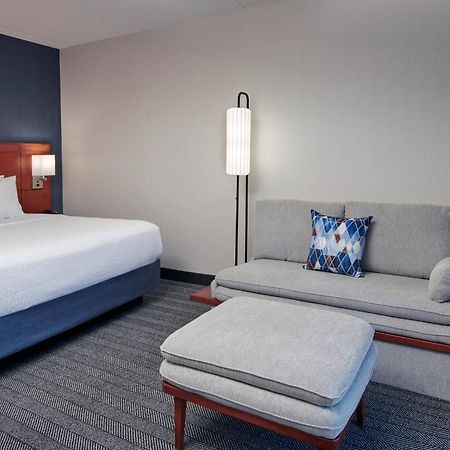 Courtyard Chicago Lincolnshire Hotel Bagian luar foto